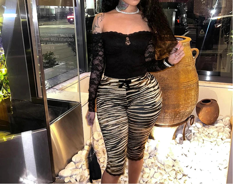 Miss Thang High Waist Lace Trim Capri Pants