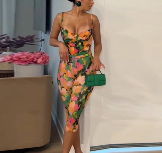 Vintage Floral Bodysuit + Capri Pants Combo